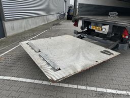 Fruehauf FSRMD4 / Box / Laadklep 2000 kg / Lift as / APK...
