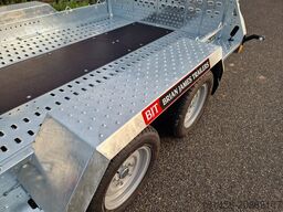 Brian James Trailers Digger Plant Rampe 543-3217-35 direkt