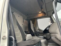 DAF FA LF 55 210 EEV / 14 Ton / Isolated Box / Load...