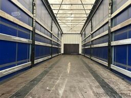 Krone Profi Liner SDP 27 eLB50-CS mit Ladebordwand