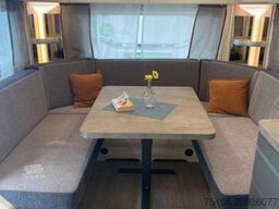 HOBBY De Luxe 515 UHL Modell 2026 / 2000 kg