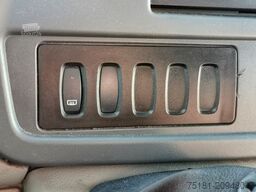 RENAULT Master 2.5DCI KIPPER 3,1M/ AHK