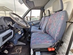 MERCEDES-BENZ 412D KOFFER 3,7M/ LBW/ BIS 3,5T