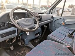 MERCEDES-BENZ 412D KOFFER 3,7M/ LBW/ BIS 3,5T