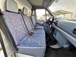 MERCEDES-BENZ 412D KOFFER 3,7M/ LBW/ BIS 3,5T