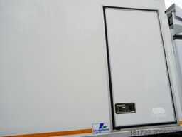 Mercedes-Benz Actros 1824 / Refrigerator 22 EPAL