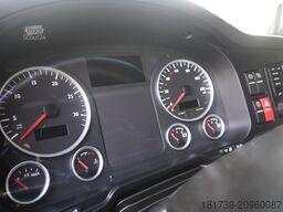 MAN TGX 26.480 / 6x2 / BDF Igloocar