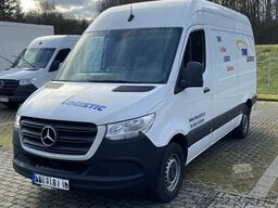 Mercedes-Benz Sprinter 317