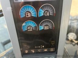 CATERPILLAR 320 F mit OilQuick 70/55 Rototiltsteuerung