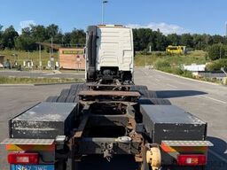 VOLVO FAHRGEESTELL