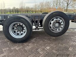 DAF CF 440 6 x 2 Naloopas -  stuuras