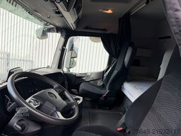 Mercedes-Benz Arocs 2648 6x4 Arocs 2648 6x4 mit Heckkran Epsilon M12Z83, Krankabine