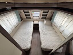 HOBBY Prestige 495 UL mit Einzelbetten aus 1. Hand