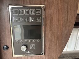 HOBBY Prestige 495 UL mit Einzelbetten aus 1. Hand