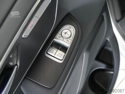 MERCEDES-BENZ V 250 d STYLE Kompakt DISTR STHZ AHK KAM NAVI LM
