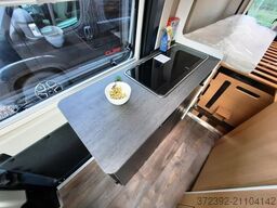 SUNLIGHT Camper Van CLIFF 602 Adventure Edition Verfüg./S