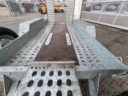 Brian James Cargo Digger Plant 2 / Länge: 2.800mm / 3.500kg