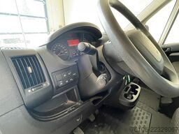 PEUGEOT Boxer Koffer mit grosse Türen *Klima*Navi*