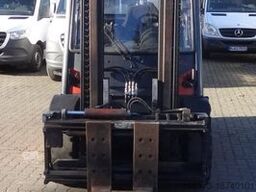 LINDE H40D AC Zinkenversteller Seitenschieber