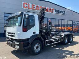 Iveco Trakker AD260T36 6x4 Hiab 24 Tonmeter laadkraan