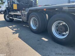 Iveco Trakker AD260T36 6x4 Hiab 24 Tonmeter laadkraan
