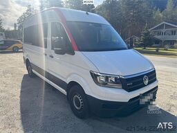 Volkswagen Crafter Minibus – 10 seats – 4x4 -Wheelchair lift