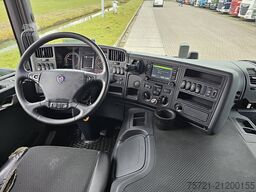 SCANIA P250