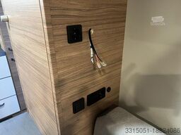 WEINSBERG CaraOne 390 PUH  Edition Hot 1350 kg+Dusche+Pano