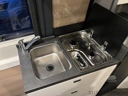 MALIBU 641 LE Autark+ Lithium+Chassis-Plus+Markise+LED