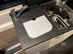 MALIBU 641 LE Autark+ Lithium+Chassis-Plus+Markise+LED