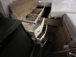 MALIBU 641 LE Autark+ Lithium+Chassis-Plus+Markise+LED