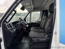 IVECO 35S14E V LED / AHK-3,5T / ACC