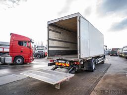 RENAULT PREMIUM 340 DXI // HAYON