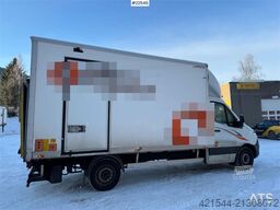 Mercedes-Benz Sprinter 4x2 Box Truck with lift and side door