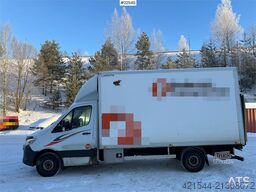 Mercedes-Benz Sprinter 4x2 Box Truck with lift and side door