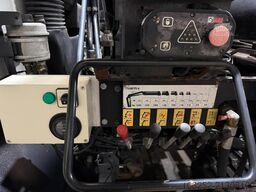 DAF CF 75.250 HOOKLIFT + CRANE HIAB 175-4 - A/C - 3...