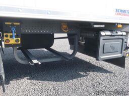 Schmitz Cargobull SKO 24 Bitemp Multitemp Doppelstock Carrier