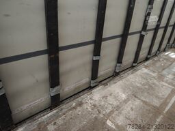 Schmitz Cargobull S01 QuickSlide Liftachse Palettenanschl