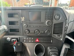 Mercedes-Benz Antos 1827 E6 Koffer 8,5m LBW S.Tür 713.000 km