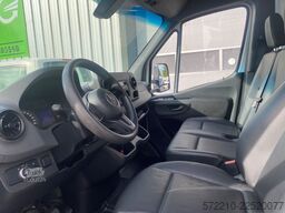 MERCEDES-BENZ Sprinter III,Koffer mitLBW,Klima,Leder,Automatic