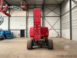 JLG 800 AJ