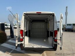Opel MOVANO 35 L2H2 140