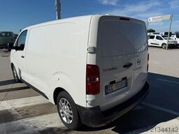 Opel VIVARO 1.5 120