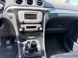 FORD Galaxy Titanium 103 kW 7 Sitzer *2010*