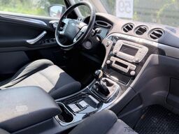 FORD Galaxy Titanium 103 kW 7 Sitzer *2010*