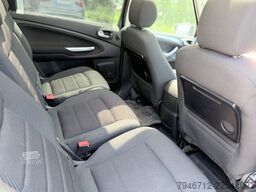 FORD Galaxy Titanium 103 kW 7 Sitzer *2010*