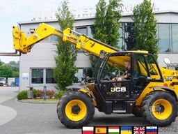 JCB 535-95 / 3.5 T / range 9.5 m / joystick