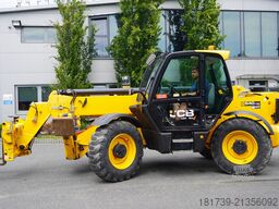 JCB 540-140 telescopic loader / 14 m range