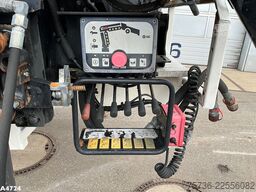 Laadplateau met Hiab 14 Tonmeter laadkraan 