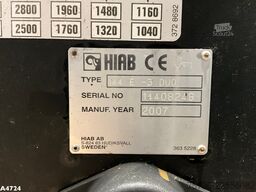Laadplateau met Hiab 14 Tonmeter laadkraan 